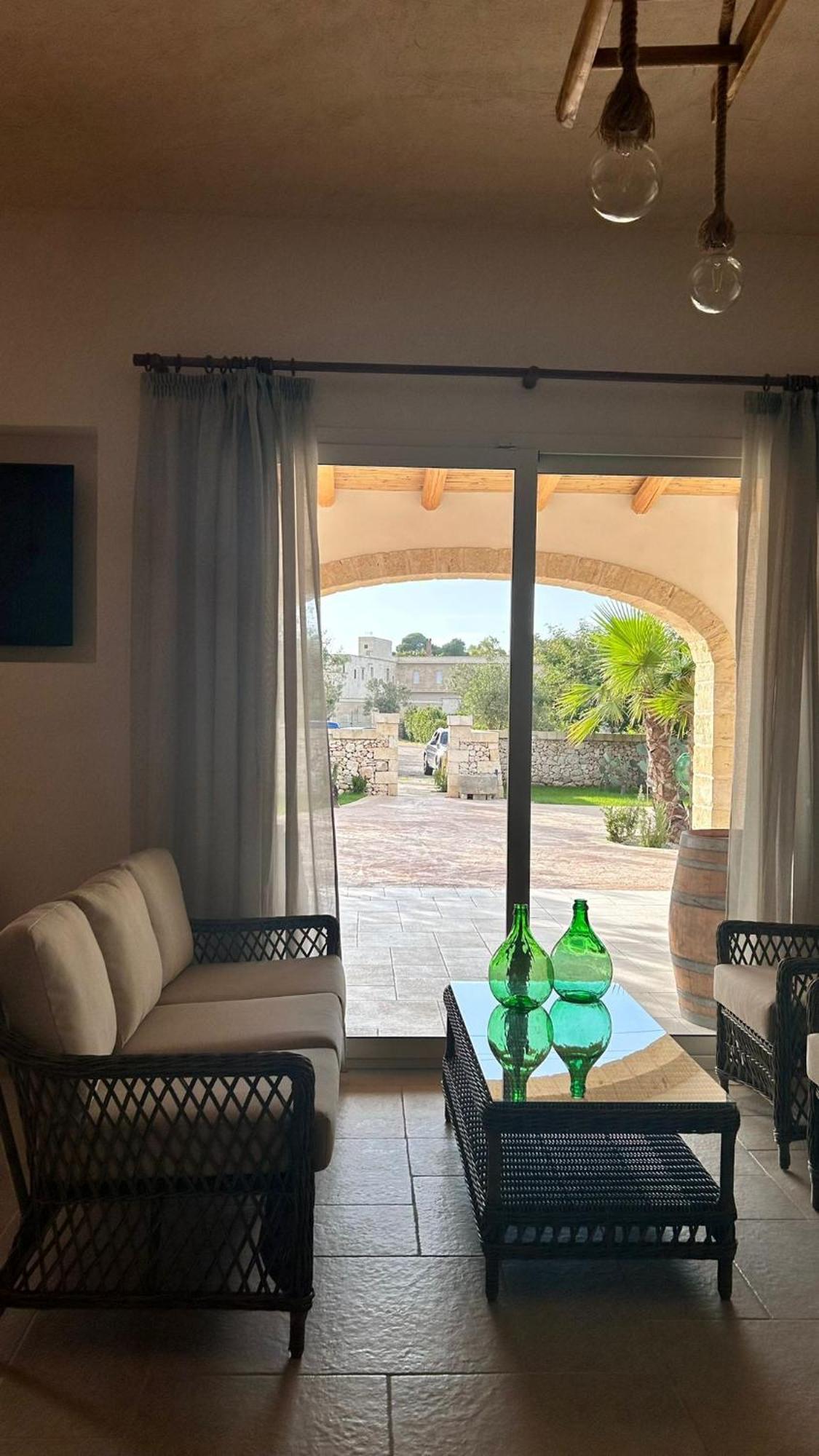 Relais Tenuta Campi Martano Exteriör bild