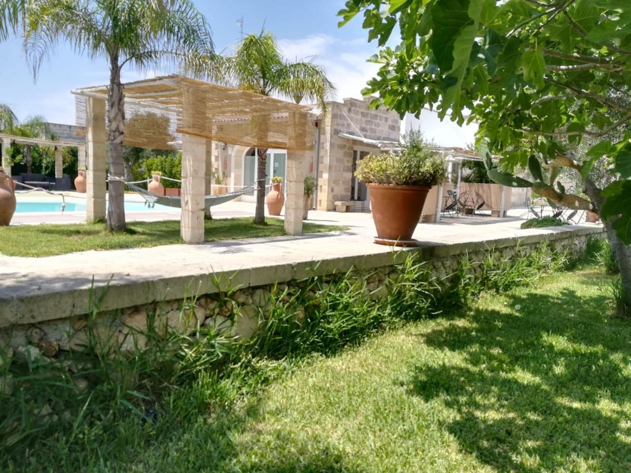 Relais Tenuta Campi Martano Exteriör bild