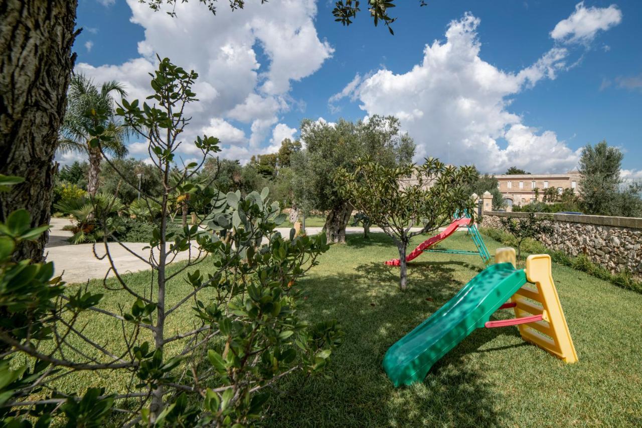 Relais Tenuta Campi Martano Exteriör bild